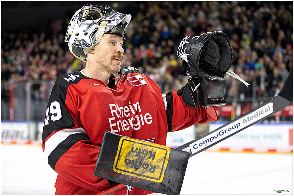 PENNY DEL; Koelner Haie- Bietigheim Steelers; Koeln, 19.11.2021